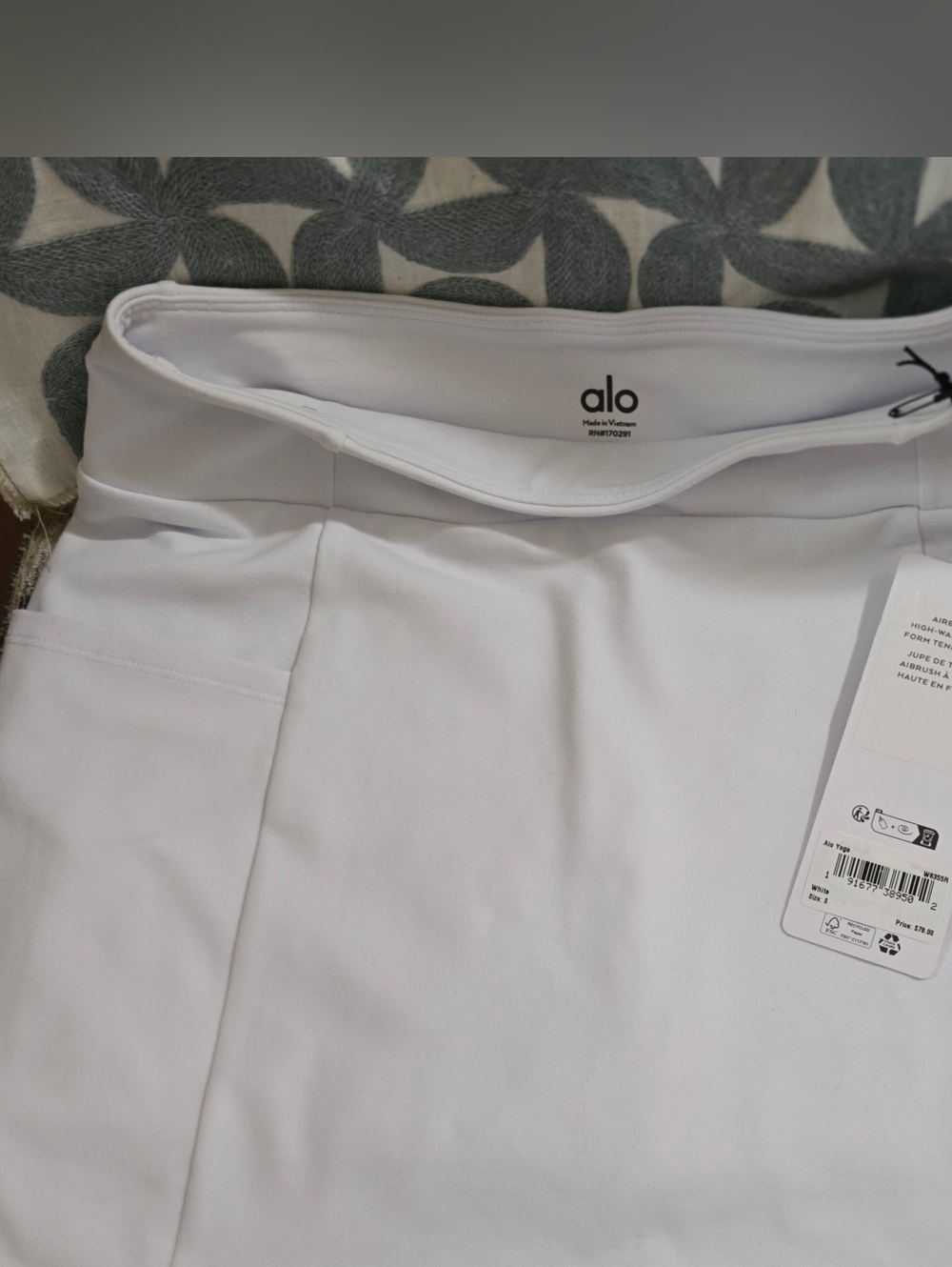 NWT ALO Yoga White Mini Skirt - Picture 4 of 8